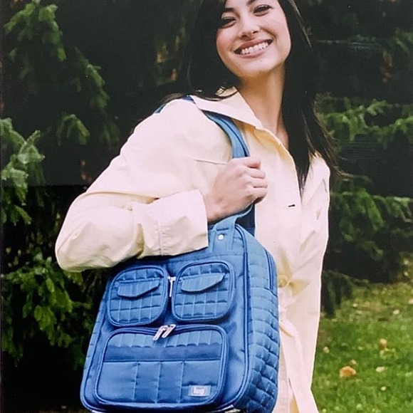 Lug Mini Puddle Jumper Travel tote Gym Overnight Shoulder bag EUC - Picture 1 of 12